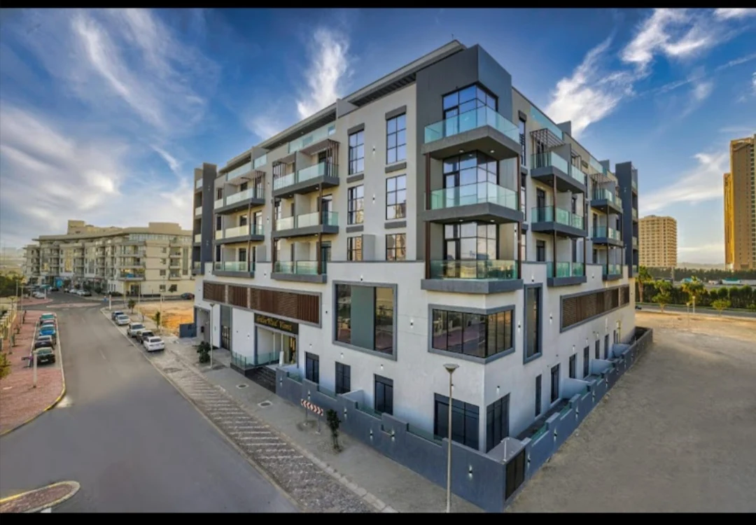 Golden Wood Views, JVT District 3, Jumeirah Village Triangle (JVT), Dubai 1 Bed 2 Baths 1,057 sqft Spacious + Study | Pool View